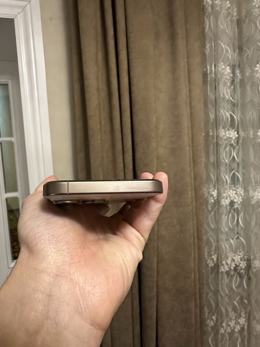 Iphone 16 pro max 100%