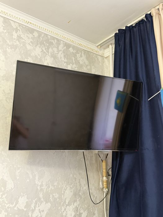 Телевизор samsung,43 дюйма