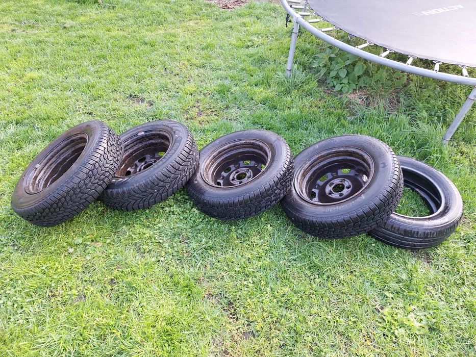 Vând cauciucuri de iarna cu jante 175/70/R14 pentru fabia, polo, seat.