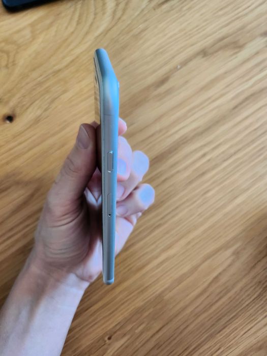 iPnone 6s, 16GB, 87% батерия