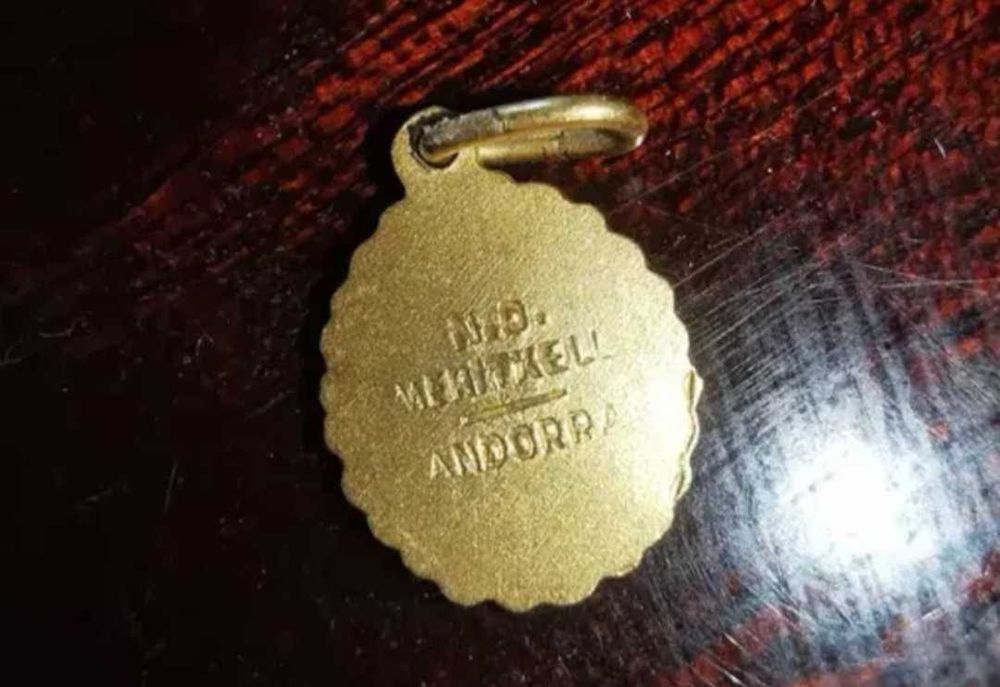 Pandantiv icoana din aur 24k