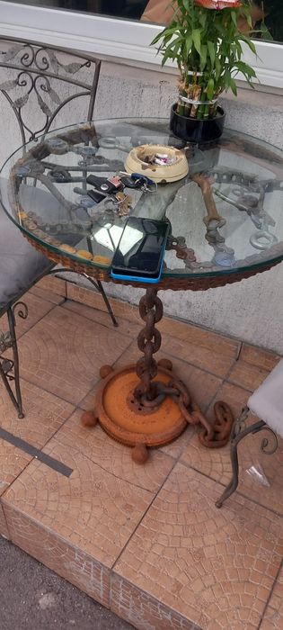 Masa rotunda gradina terase fier forjat vintige cu scaune fier forjat