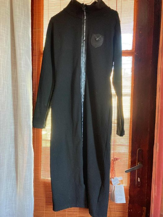 Дизайнерска  спортно- елегантна рокля!