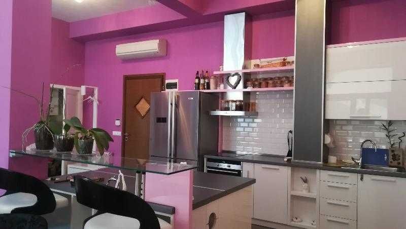 Продавам едностаен апартамент в Лозенец