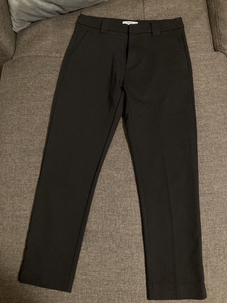 Черен Slim панталон Bershka - М + 2 колана
