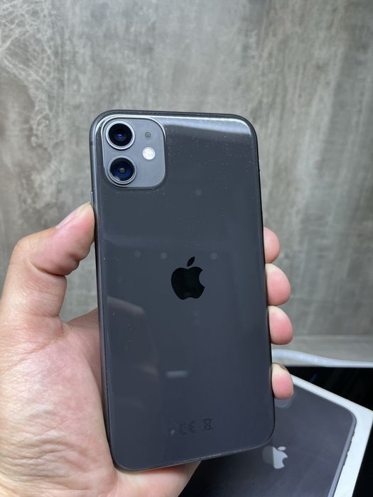 Айфон 11-128 гб идеал