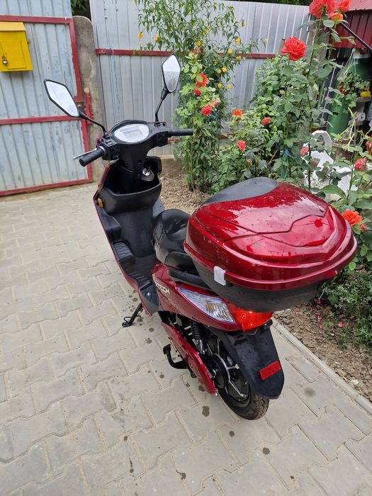Scooter electric