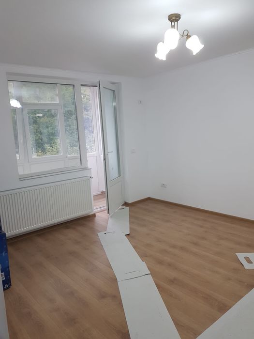 Vând apartament 2 camere zonă centrală