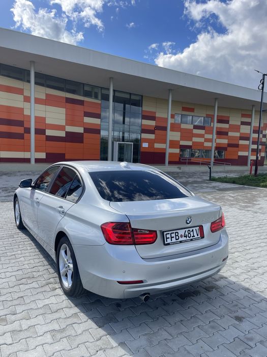 Vănd BMW F30 2013