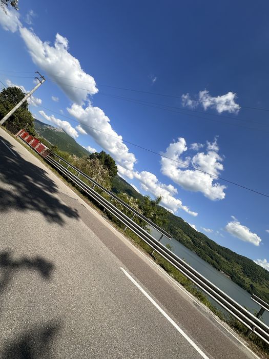 Vand teren intravilan in localitatea Dubova zona Cazanle Mari