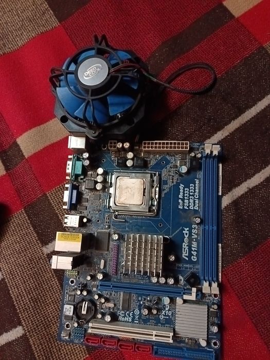 ASRock G41M-VS3.