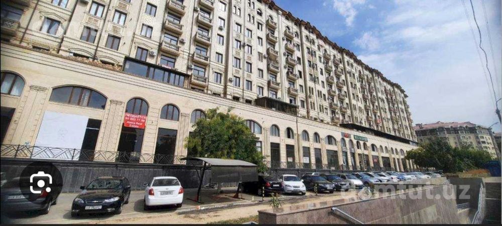 В Центре Города Срочно продаётся 1в2 комнатная квартира с ремонтом