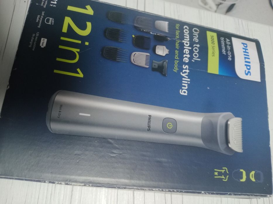 Philips тример/за подстригване 12в1