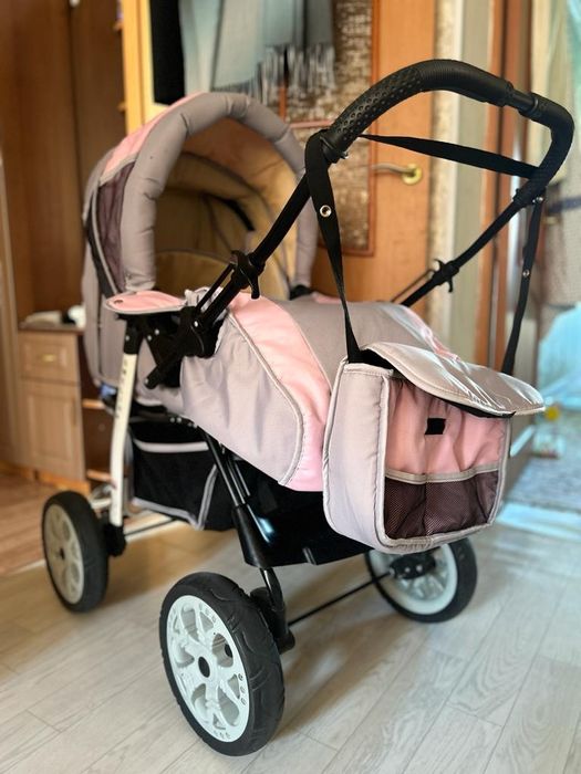 Продам детскую коляску, так как не пользуемся