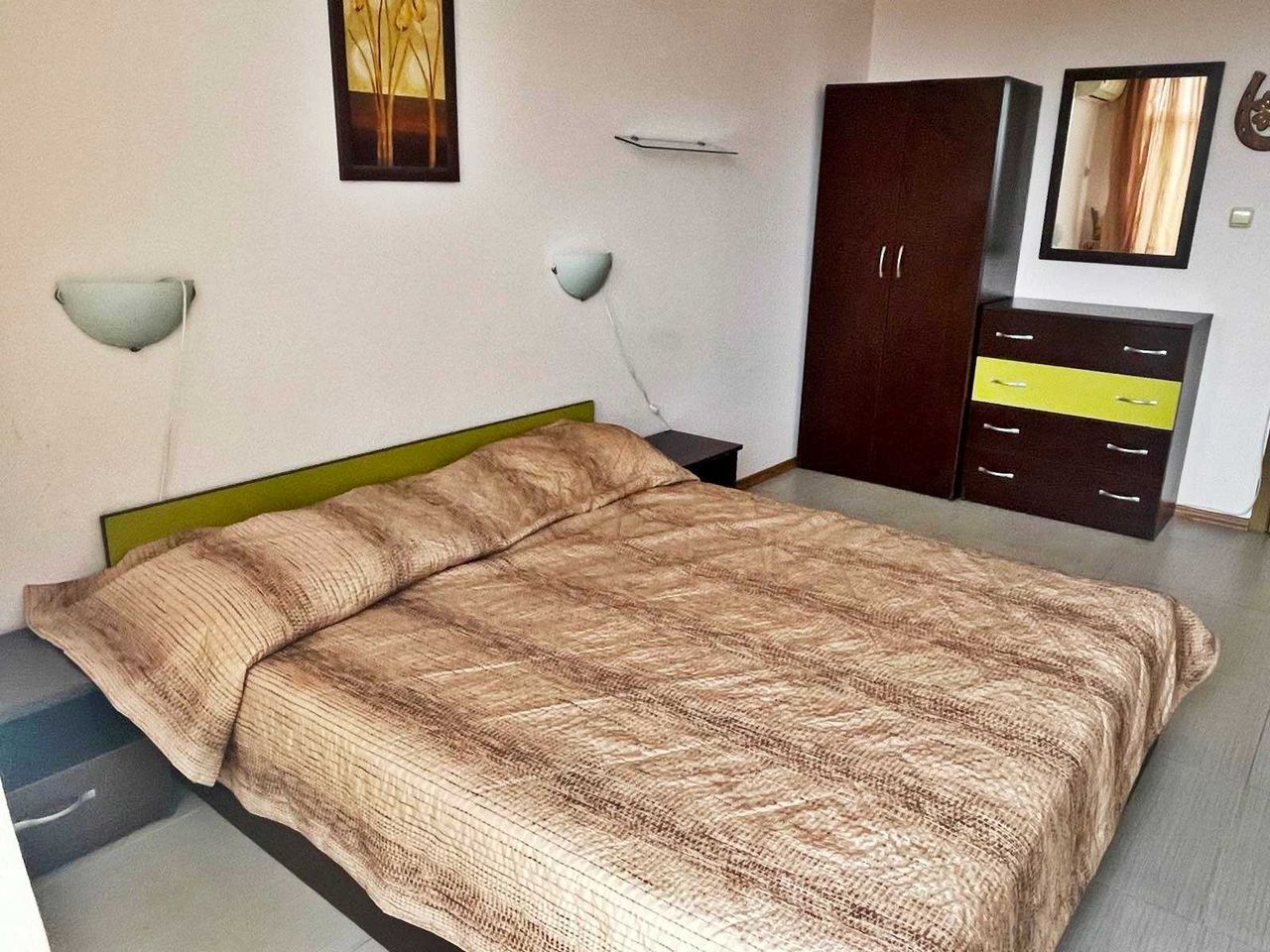 Продава се Двустаен апартамент в к.к. Слънчев бряг - 66 кв.м за 1031 €/кв.м - Снимка #10