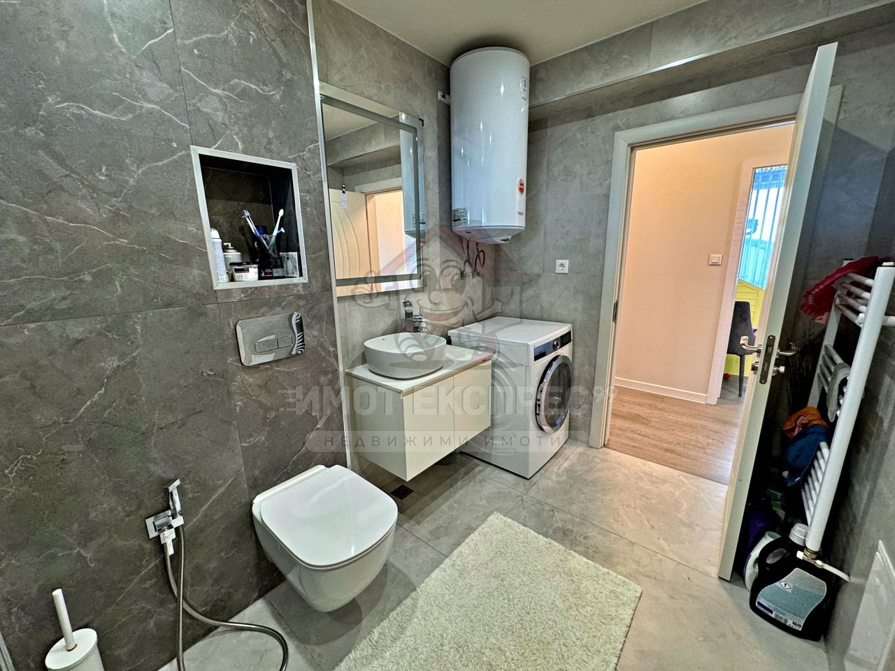 Продава се Многостаен апартамент в Асеновград - 180 кв.м за 967 €/кв.м - Снимка #22