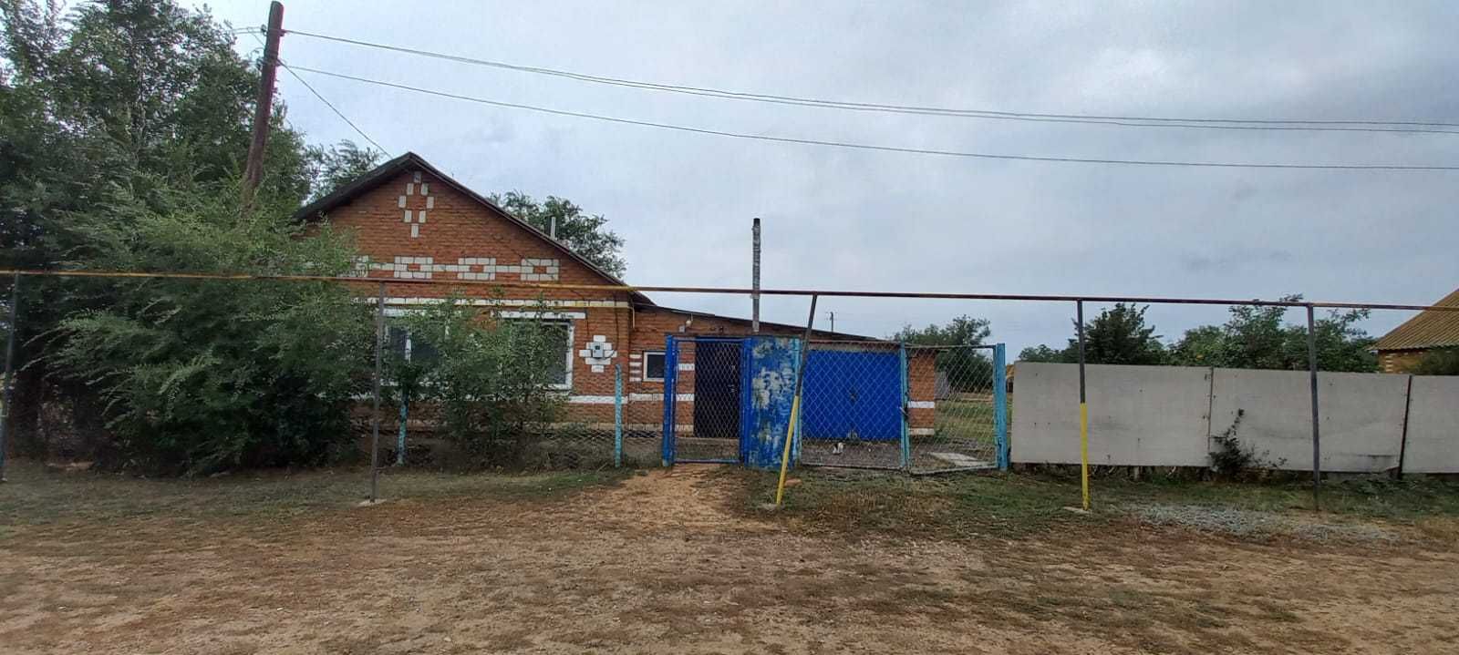 Продам большой и теплый дом.