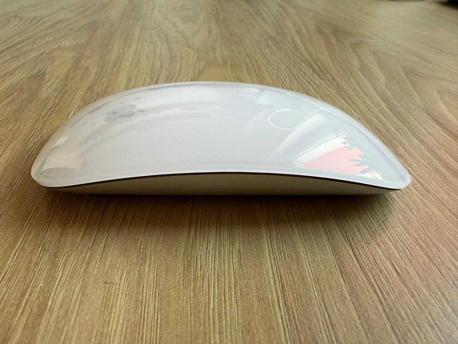 Apple Magic Mouse 2 A1657 + Cablu lightning