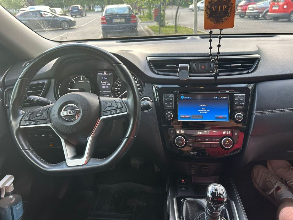 Nissan X-trail 2.0 diesel 177cp  4×4-I Tekna