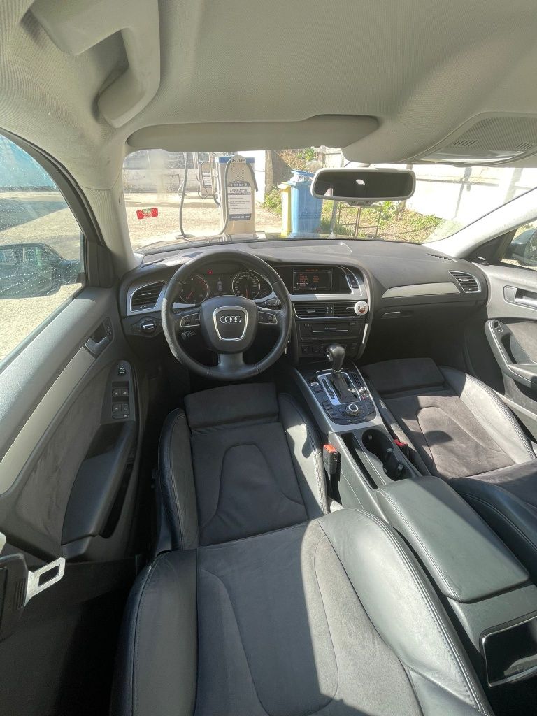 Audi A4 B8 2.0 Tdi 2010 ** AUTOMAT **