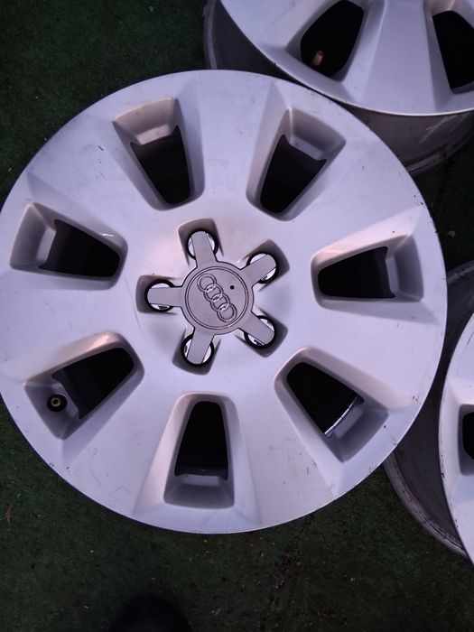 16цола оригинални за Ауди 7.5J ×16 ет 37 5×112 ц.57.1мм