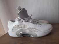 Jordan Air 35 кецове 44 номер.