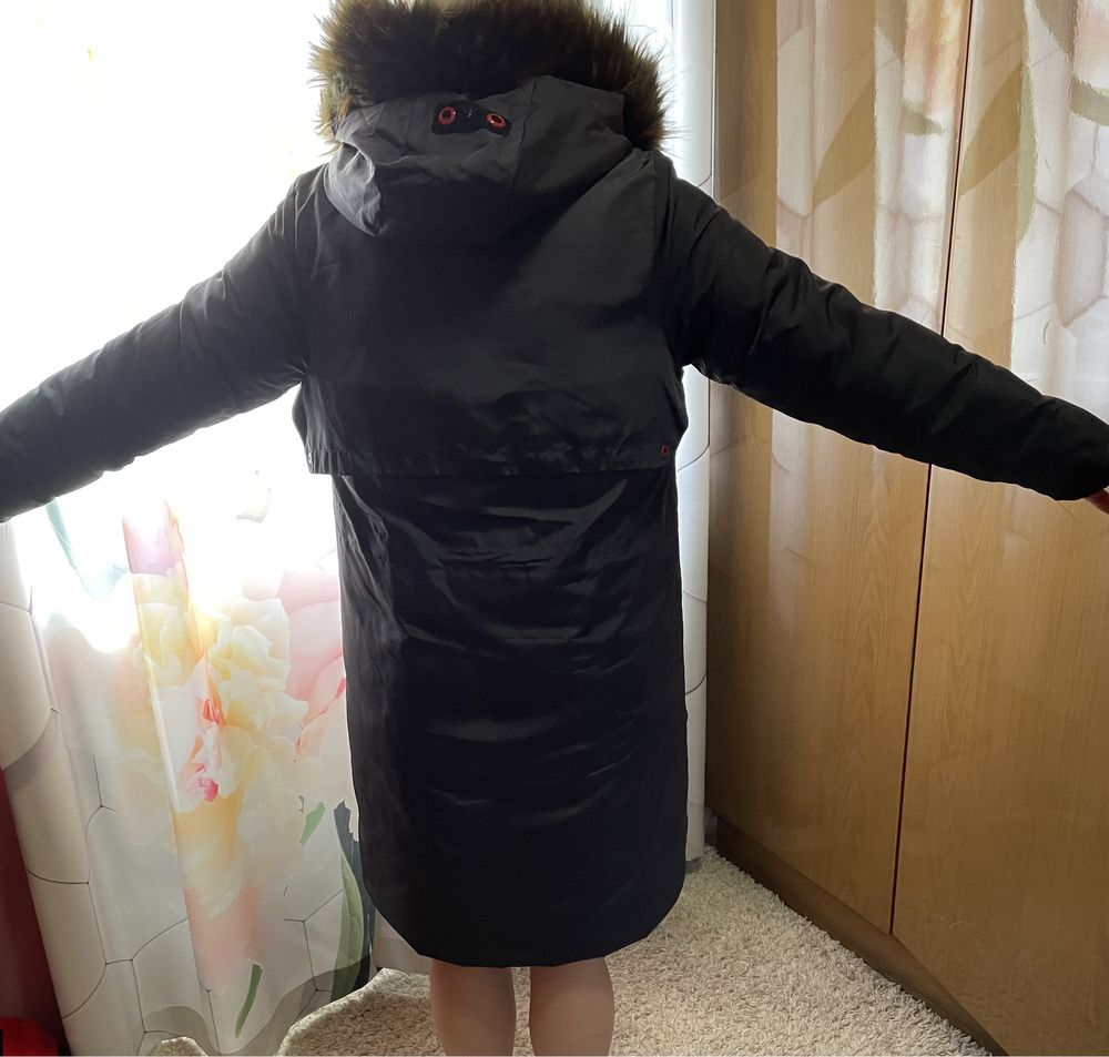 Зимняя куртка двухсторонняя женская