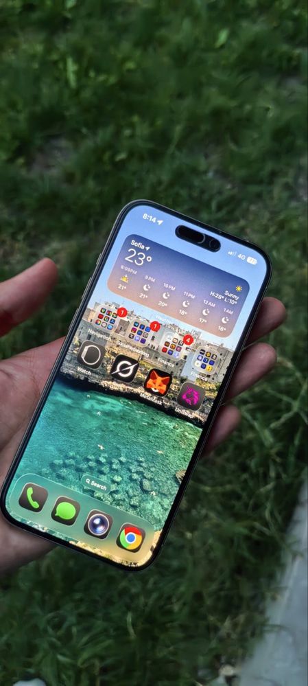 Продавам Iphone 15 pro 256gb за 15ProMax