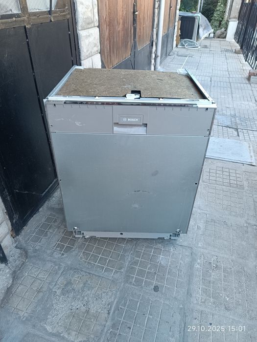 Съдомиялна за цялостно вграждане bosch