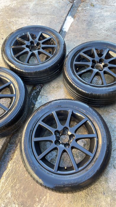 Vand jante pe 16 pentru golf 5