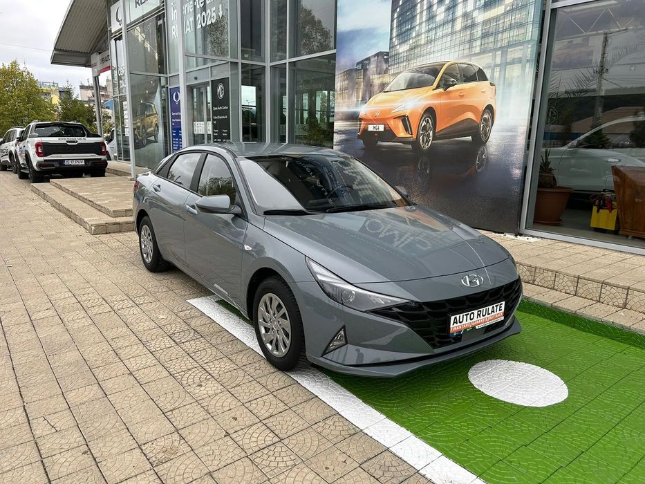 Hyundai Elantra Noul Hyundai Elantra 1.6 Benzină Garanție de fabrică Finanțare