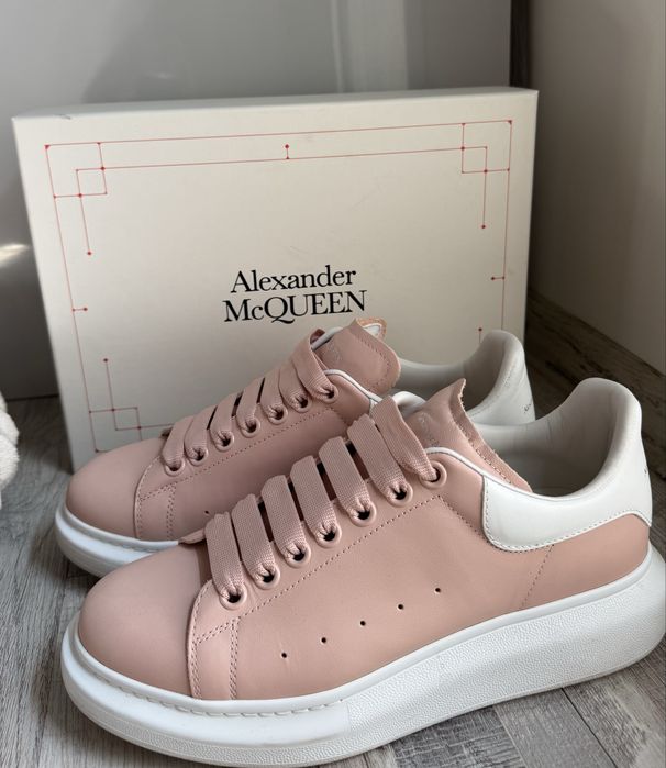Оригинални маратонки Alexander McQueen