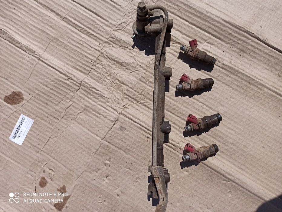 Продам двигатель и навесное оборудование на Тойота 4SFE