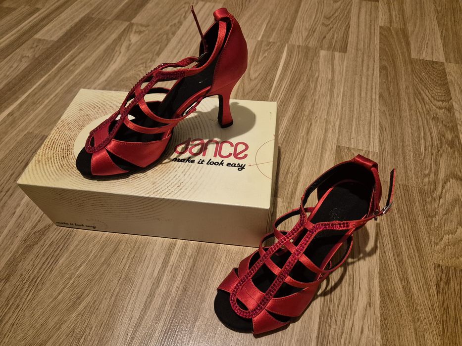 Pantofi banchet 36,5