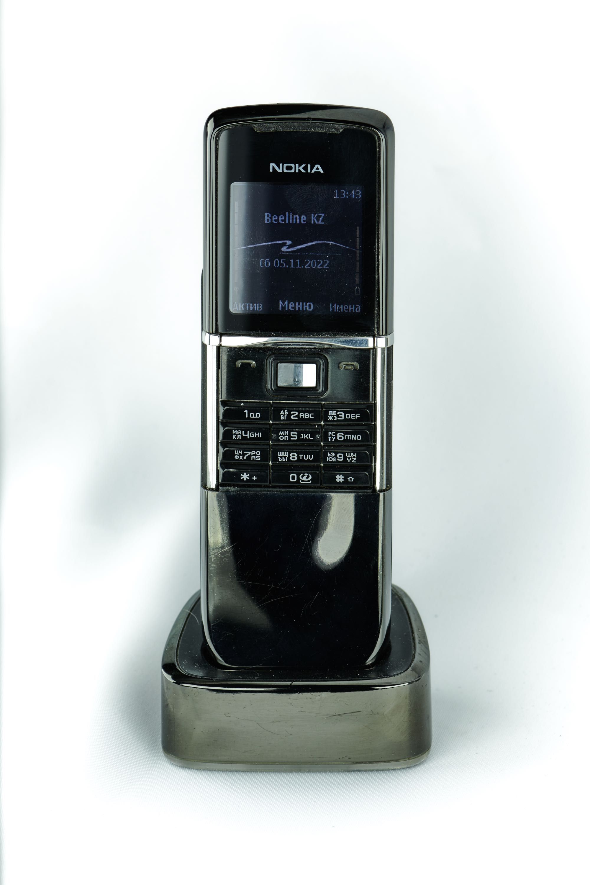 NOKIA 8800 Sirocco черный, оригинал, в идеале.