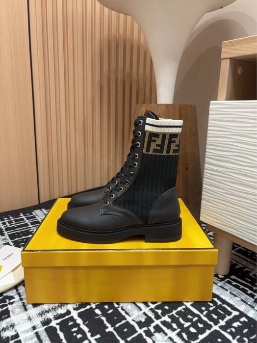 Fendi Rockoko Combat Boots 37 номер