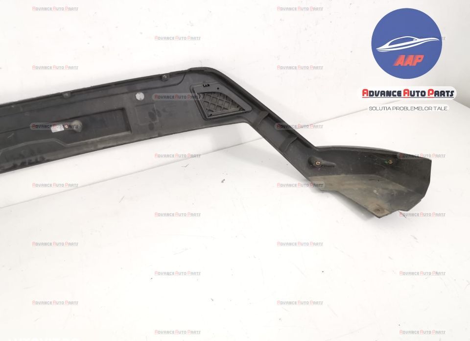 Тойота РАВ4 / Toyota RAV4 Оригинална предна броня в добро състояние