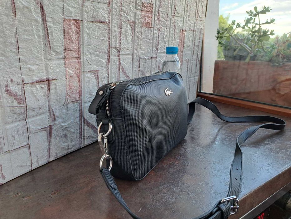 мъжка,дамска чанта La Costa,малка черна чантичка