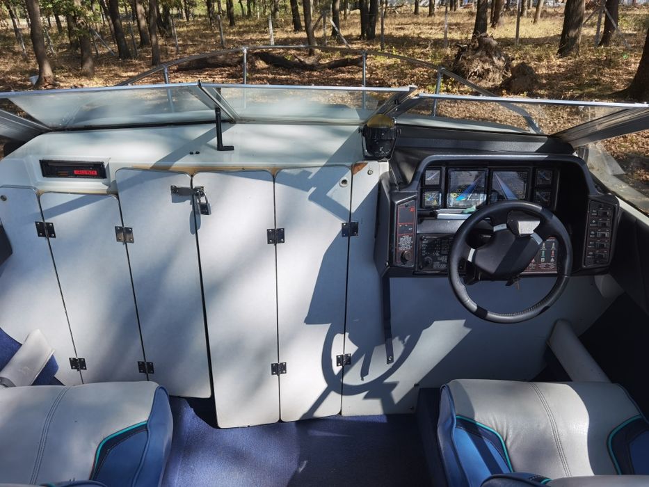 Capri 3.0 Bayliner