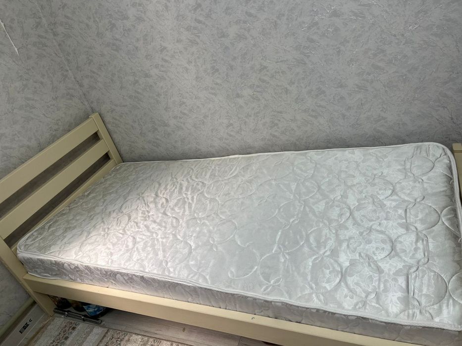 Продам матрас недорого