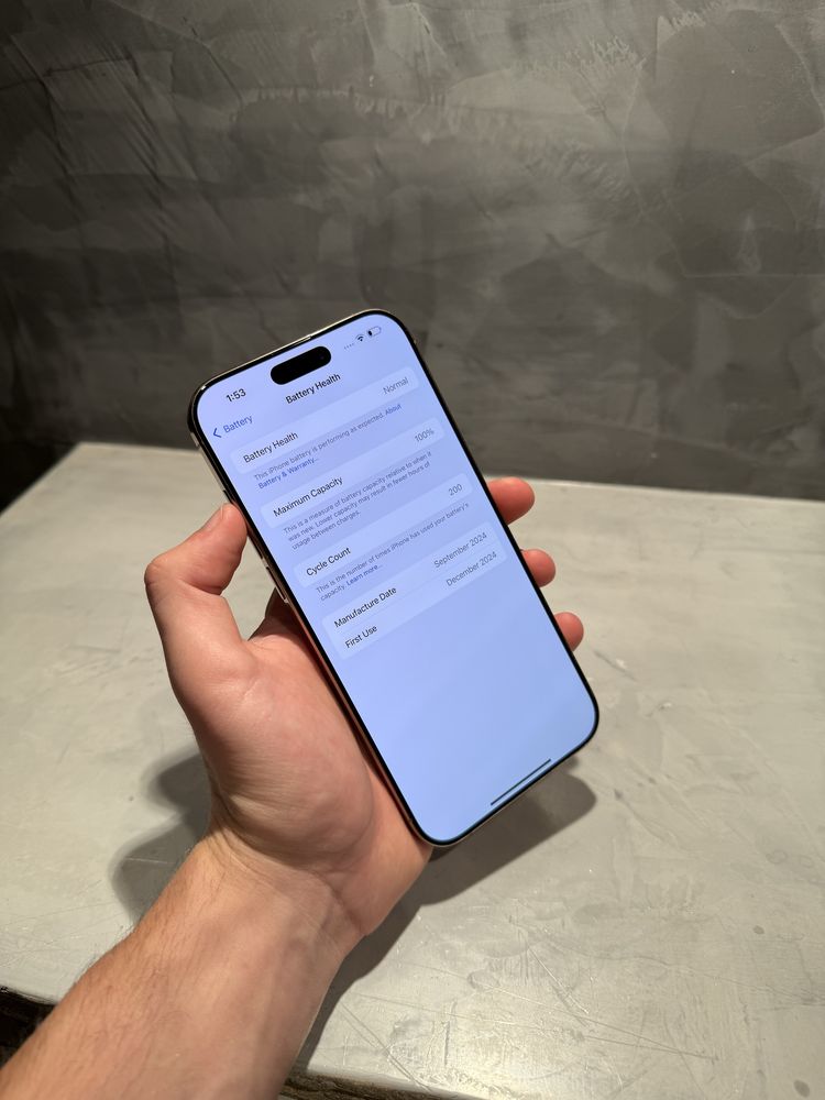 КАТО ЧИСТО НОВ Iphone 16 Pro Max Desert Titanium + гаранция