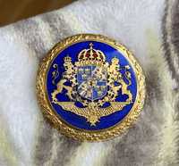Брошка с позлатен емайл Шведски Кралски герб