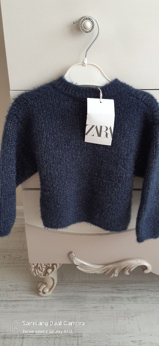 Детска плетена жилетка на Zara