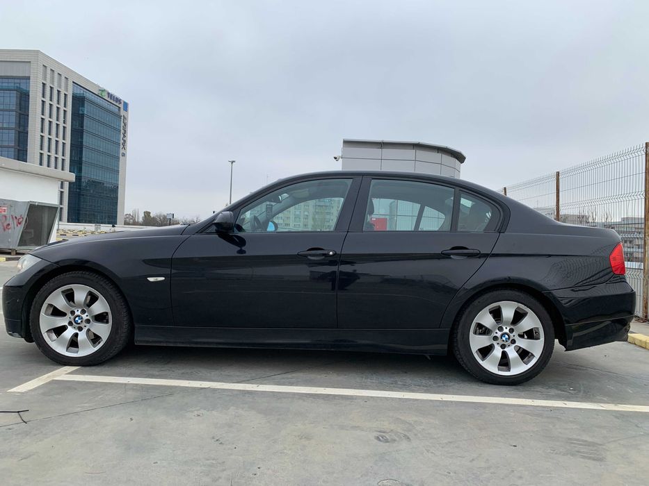 BMW 320d | Automatic | Xenon |  | + Jante 18 | Service NOU