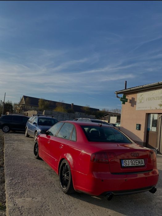 Audi A4 b7 S-line

Motorizare: 2.0TDI / 140CP

An fabricatie: 2007

31