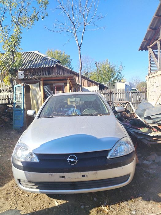 Vand corsa c pt camp sau dezmembrat perfect functională