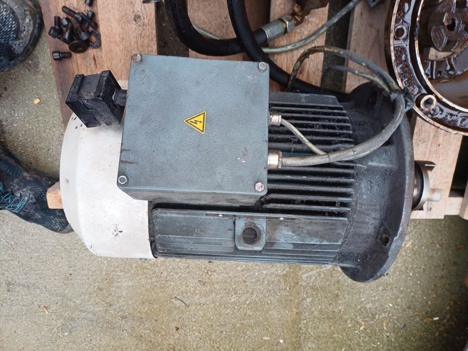 ЕЛ Двигатели 7.5 kw