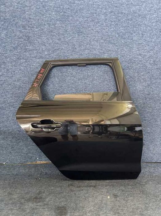 Audi A4 8W B9 Facelift Break Ușa spate stanga dreapta completa