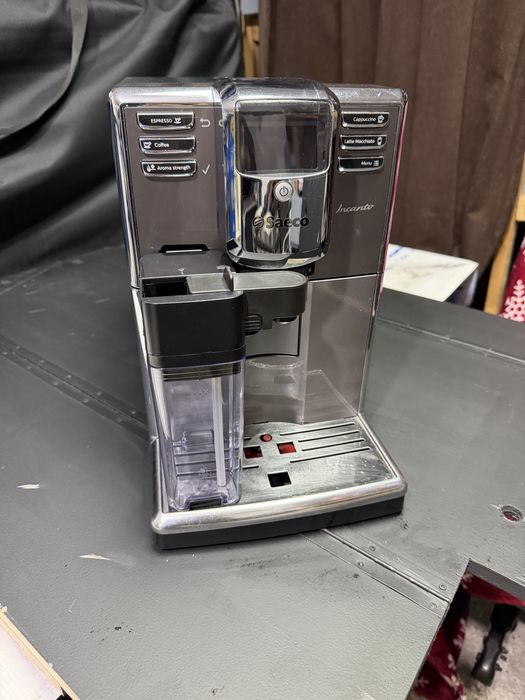 Espressor saeco incanto