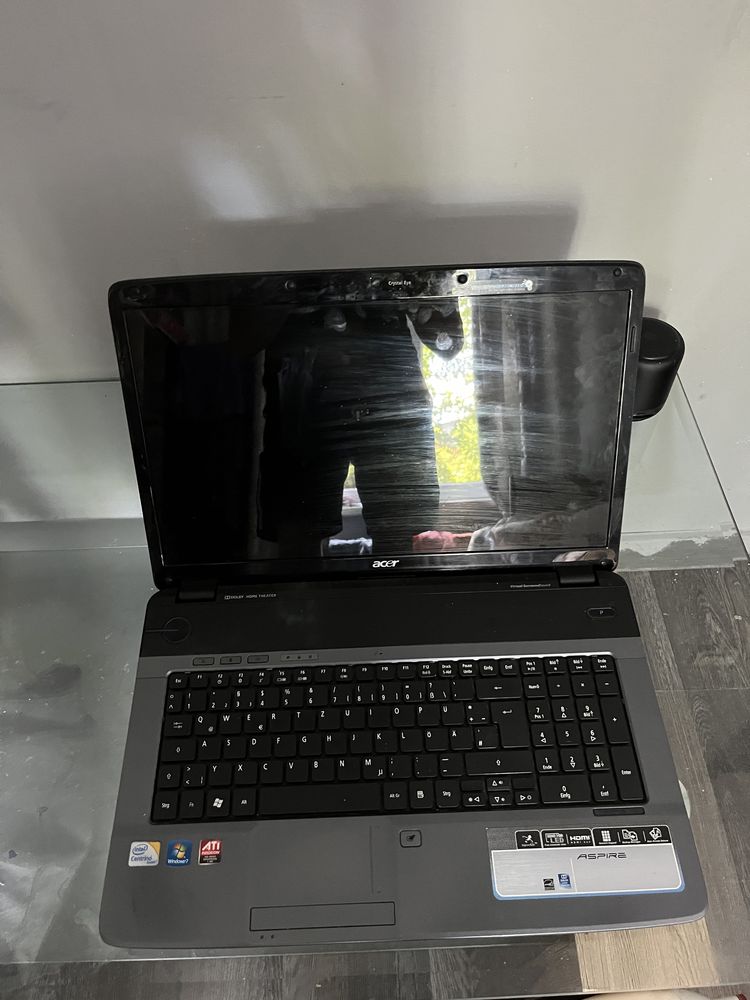 Laptop acer functioneaza perfect